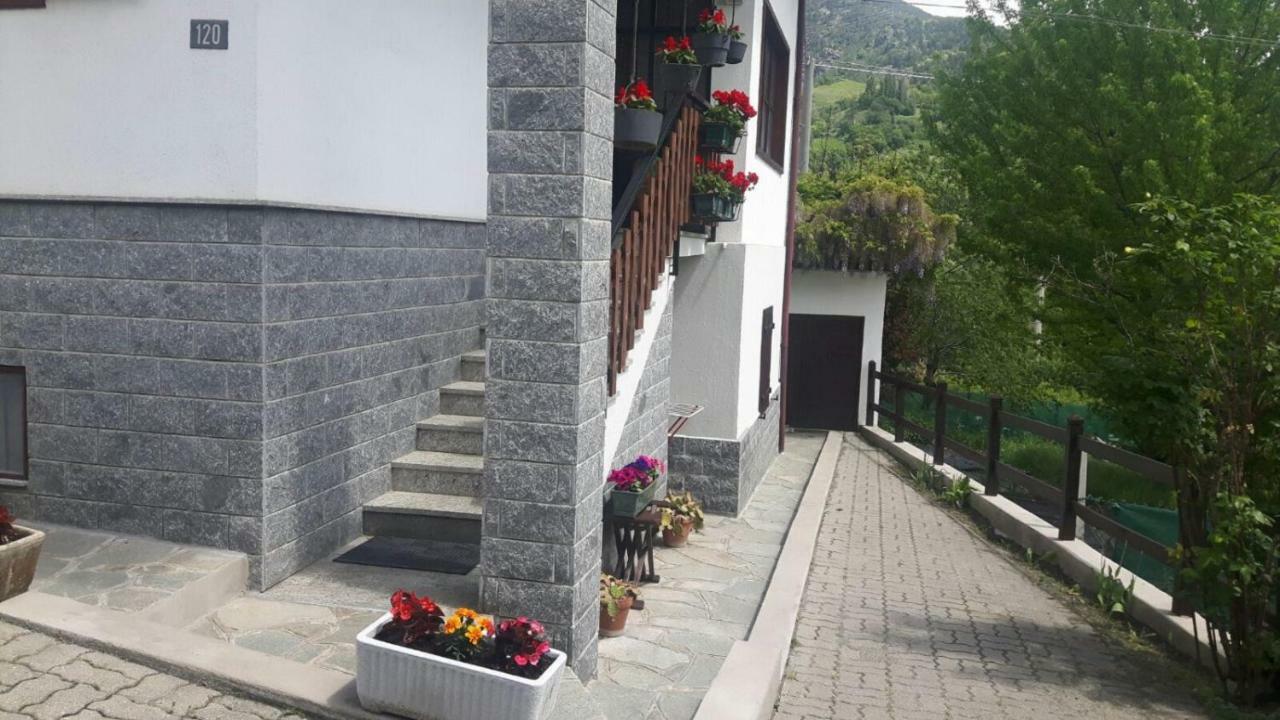 Casa Vacanze Germano Aosta Luaran gambar